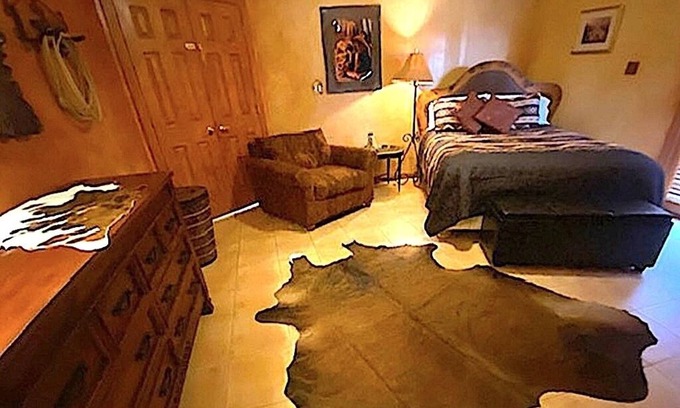 Desert Hills Cabin | ENCHANTING - SEDONA SOUTHWEST DOUBLE SUITE "Double"