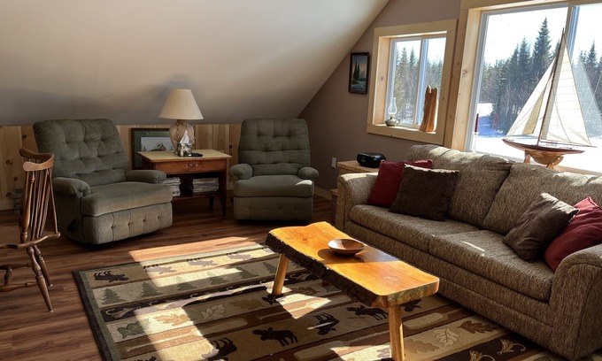 Franklin County Apartment | End of Eustis Ridge Rd! Eustis Maine. New custom built apartment above garage.