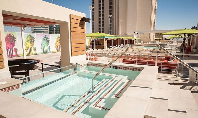 Downtown Las Vegas Hotel | Enjoy Comfort + Prime Location in Spacious Downtown Room Near Entertainment