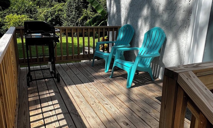 Hampstead Apartment | Enjoy Retro Arcade, Deck w/BBQ, Backyard +Nearby Beaches on Quiet/Safe Resi St