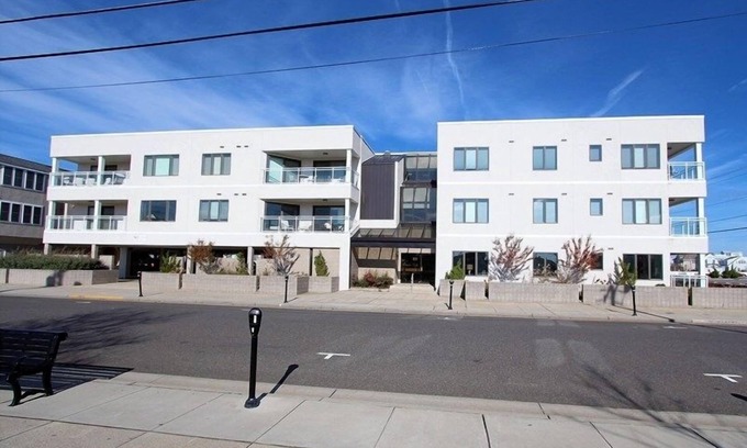 Stone Harbor Condo | Enjoy the serenity on your private balcony in the beautiful Stone Harbor Beach Club Condo.