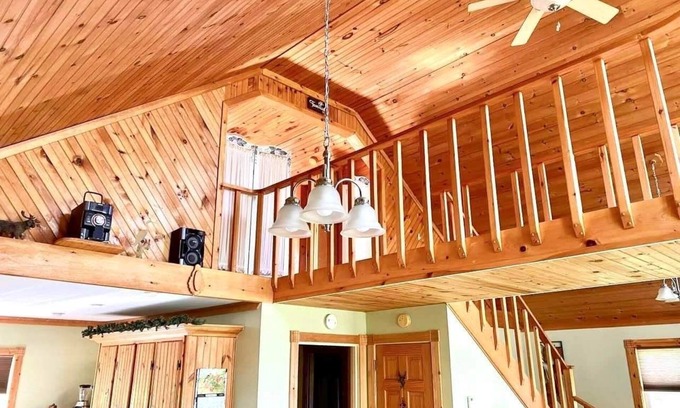 Fort Kent Mills House | Enjoyable 2-bedroom house with WiFi in Saint Agatha