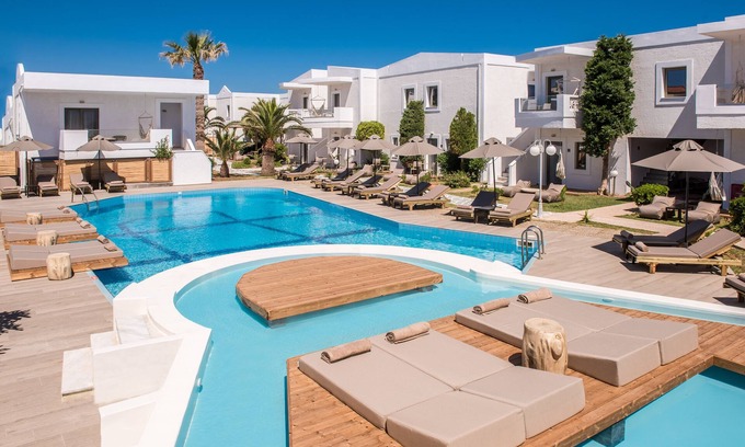 Kato Gouves Apartment | Enorme Maya Beach - Adults Only