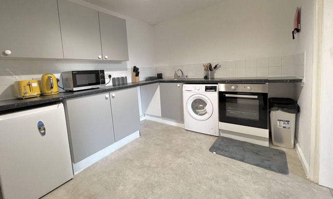 Poplar Apartment | Entire Flat in Canary Wharf