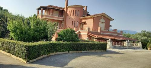 Limni Villa | Epavlis Nadine Corfu