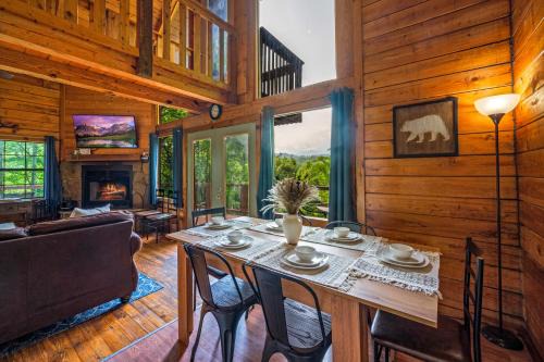 Gatlinburg - Pigeon Forge House | Escape to A Beautiful View - Your Mountain Retreat