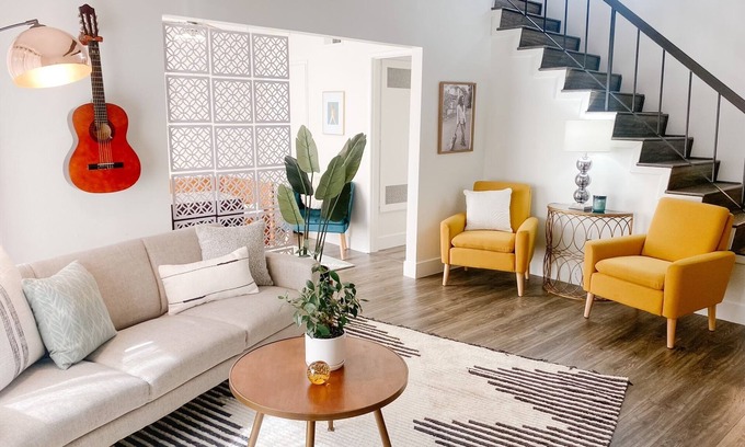 Palm Springs Condo | Escape to a fresh 70's Mid Century-Modern Boho-inspired Condo in Palm Springs!