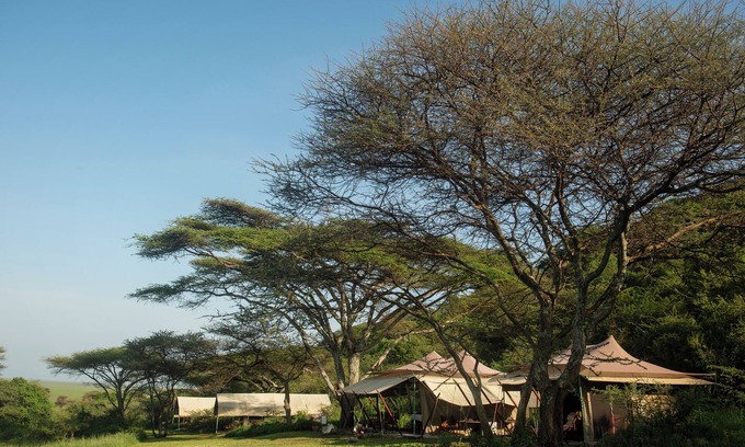 Serengeti National Park Hotel | Esirai Mobile Migration Camp