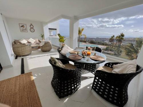 Estepona Apartment | Estepona Hills Luxury Resort 3 Bed Apartment