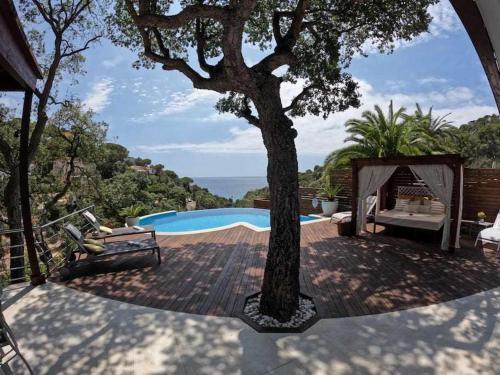 Tossa de Mar Villa | Estilo Mediterráneo a 200 m playa con piscina