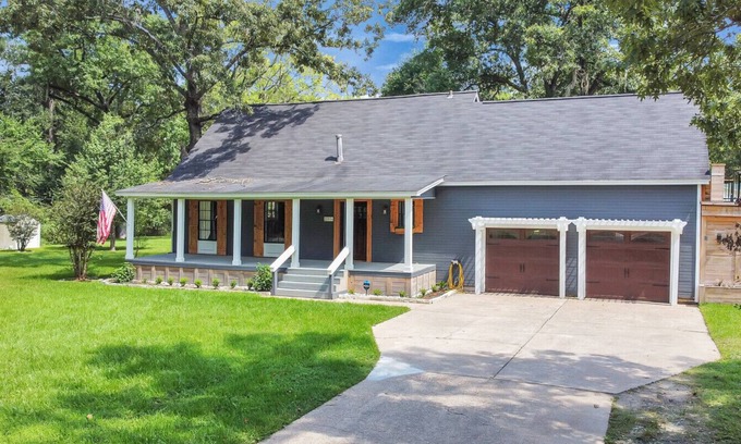 Spring Apartment | Events Welcome, Large, and Private Retreat
