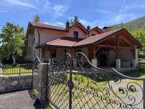 Senj House | Evina kuća