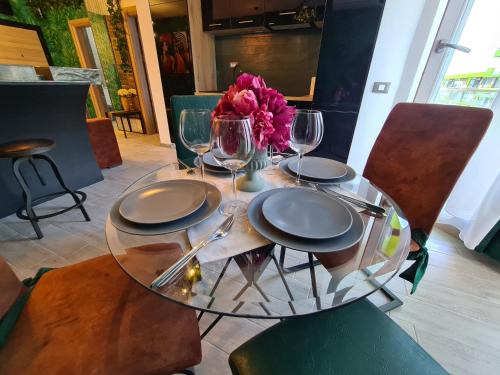 Mamaia-Sat Apartment | Excentric Apartament & Sea View by Alezzi