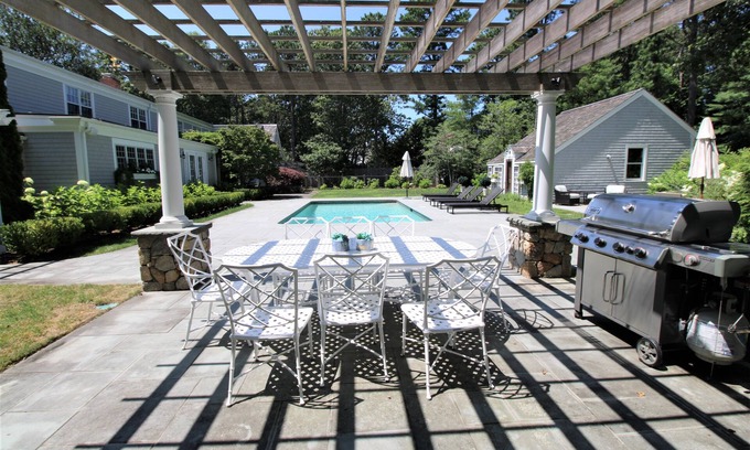 Osterville House | Exclusive Luxury Property On Gated Grand Island *POOL* (2300)