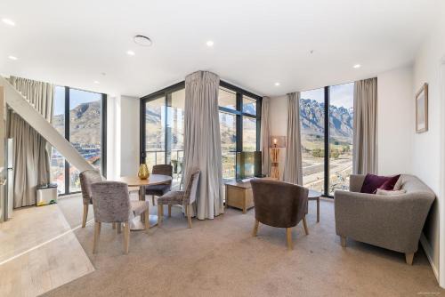 Frankton Apartment | Executive 2 Bedroom Apartment Remarkables Park