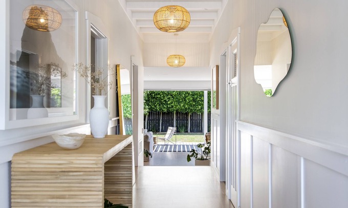 Westmere House | Executive State-Of-The-Art Home - Spa