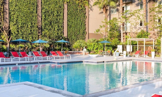 Anaheim Resort Apartment | Experience Anaheim Close to Disney, Stay in Style with Comforts of Home