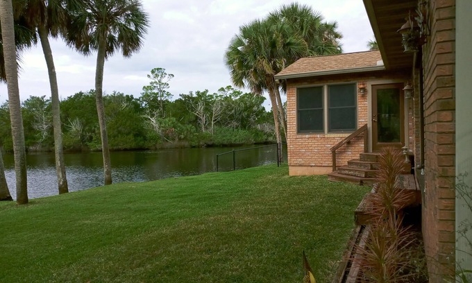 Ormond Beach House | Experience Ormond Beach living near Daytona Speedway