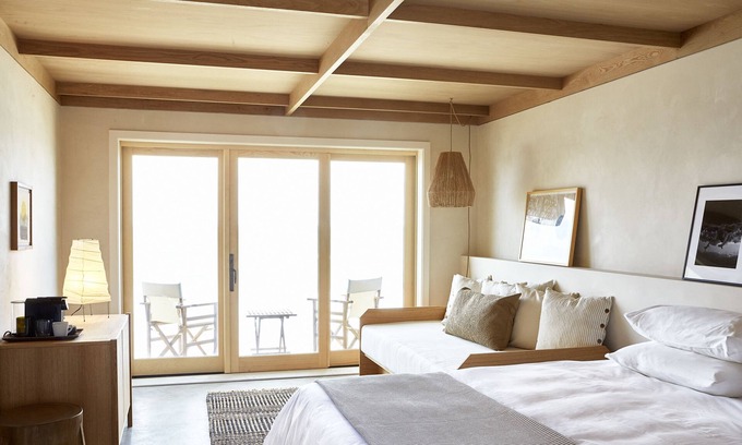 Montauk Hotel | Explore Montauk's Natural Beauty! Swimming Pool, Free Breakfast, Beachfront!