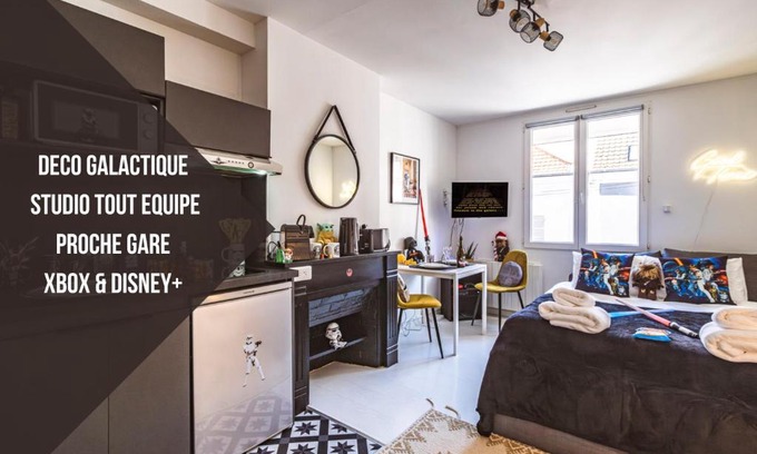 Mont d'Arene Apartment | ExploreReims - Studio intergalactique chic proche gare/centre