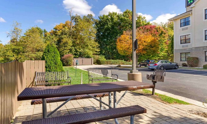 Lynchburg Hotel | Extended Stay America Suites Lynchburg University Blvd