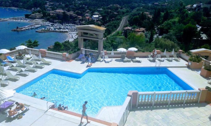 Theoule-sur-Mer Apartment | Extremely beautiful and charming apartment in a unforgettable location, recently renovated