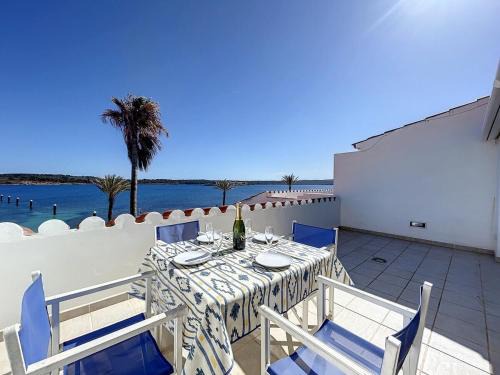 Fornells Apartment | F05. Ático en Fornells