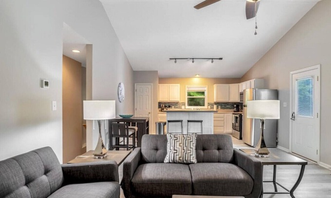 Royal Pines House | Fab South Asheville Townhome Hot Tub Pet Friendly