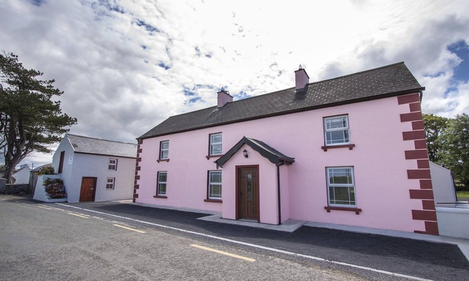 Aughris House | Fab Spacious Pet Friendly Holiday Let At Aughris Sligo