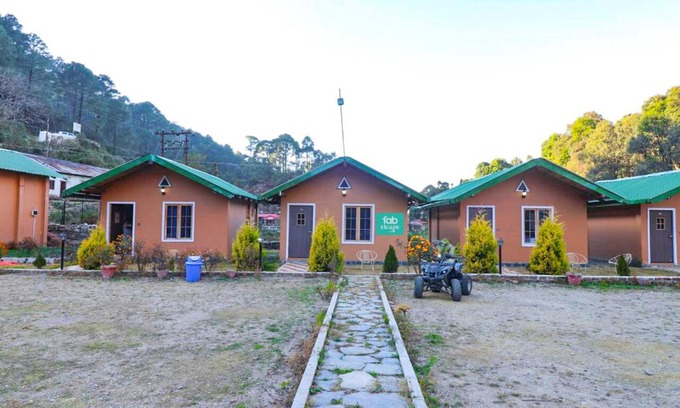Naina Range Hotel | FabEscape Pine Hill View