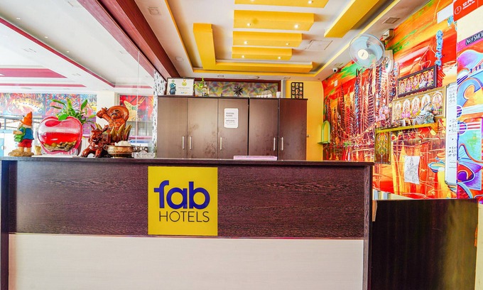 Gandhipuram Hotel | Fabexpress Apple Grand