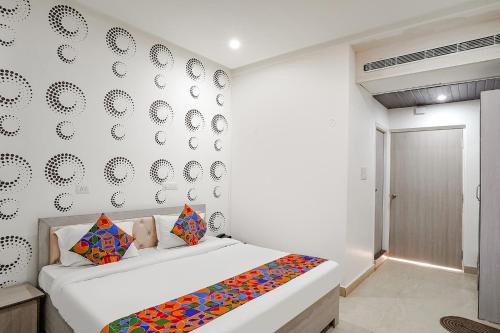 Varanasi Hotel | FabExpress Samriddhi