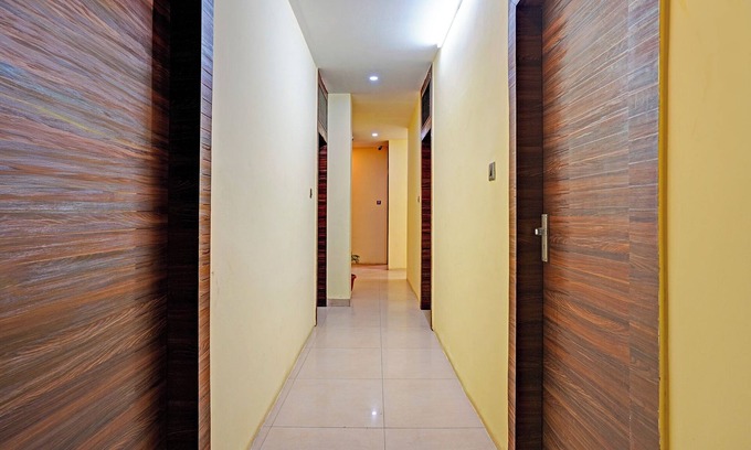 Rajajinagar Hotel | Fabhotel Broad Way Inn