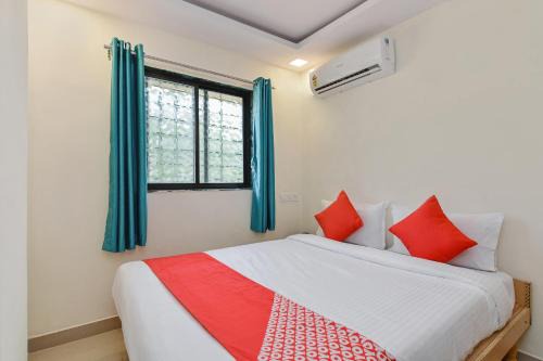 Tathawade Hotel | FabHotel Devi Residency Wakad