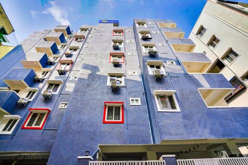 Hyderabad Hotel | FabHotel Grand Aarvi Prime - Nr GSM Mall, Madeenaguda