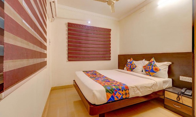 Central Chennai Hotel | FabHotel Royal Park Residency