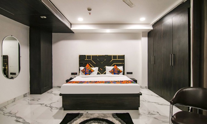 Anand Vihar Hotel | FabHotel Sky Suites Karkardooma