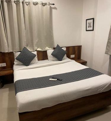 Indore House | FabHotel The King Palace