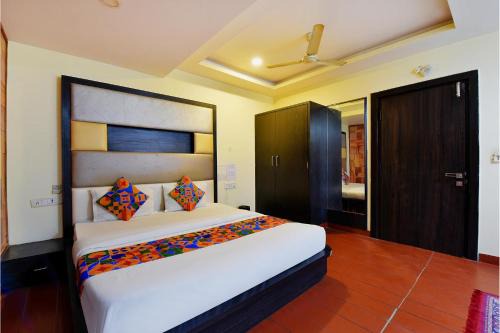 Vaishali Nagar Hotel | FabHotel Tip Top