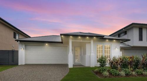 Newport House | Fabulous Bon Voyage