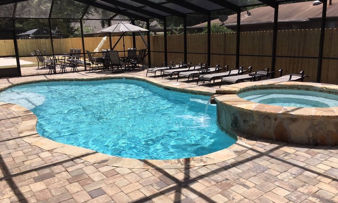 Foley House | Fabulous House~Private Pool/Spa~Sleeps 26/Volleyball,Pets OK/BEACH/Ent