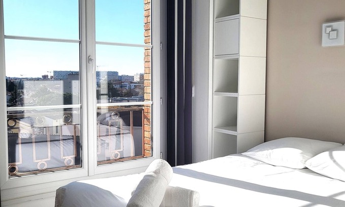Fer a Cheval Apartment | FAC 4 · Tram au pied l'immeuble- Parking free - mé