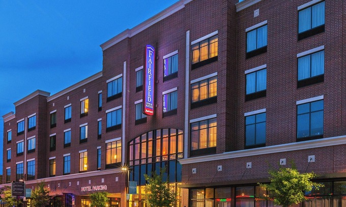 Brady Arts District Hotel | Fairfield by Marriott Inn & Suites Tulsa Downtown Arts District