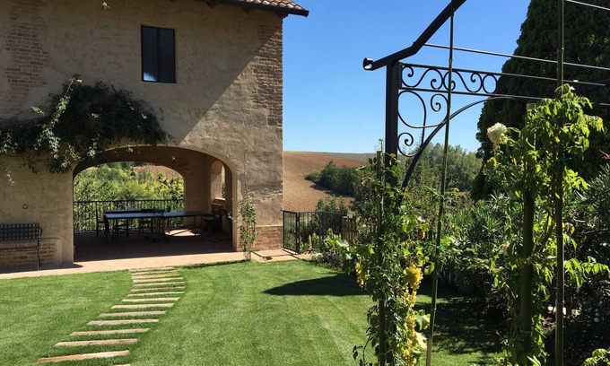 Bassignana House | Fairy-tale house with panoramic views of the Monferrato hills