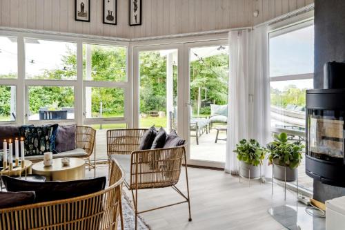 Vejlby Fed House | Family Cottage With Activities For All Ages