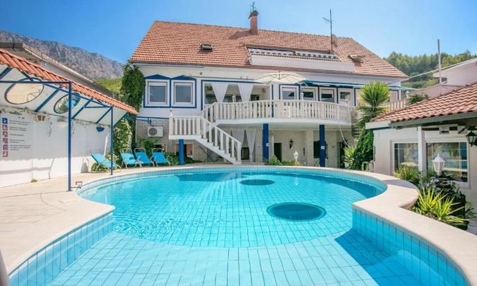 Jesenice Apartment | Family-friendly apartments with swimming pool Sumpetar, Omis - 21633