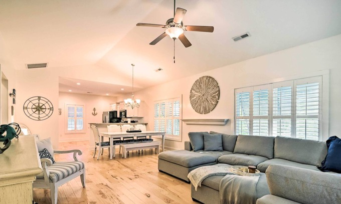 Murrells Inlet Cottage | Family-Friendly Murrells Inlet Gem w/ Patio!