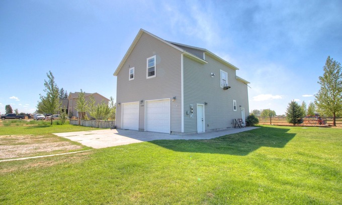 Rexburg House | Family Privacy South of Rexburg