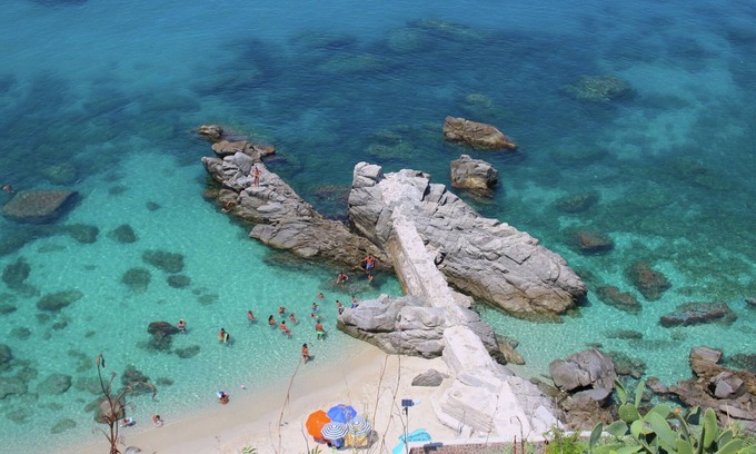 Parghelia House | Family Sea-view Retreat in Parghelia