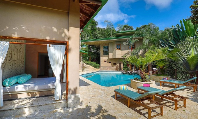 Valle Pura Vida Villa | Family Size Home in Manuel Antonio, 7 min to the Beach & with Large Private Pool